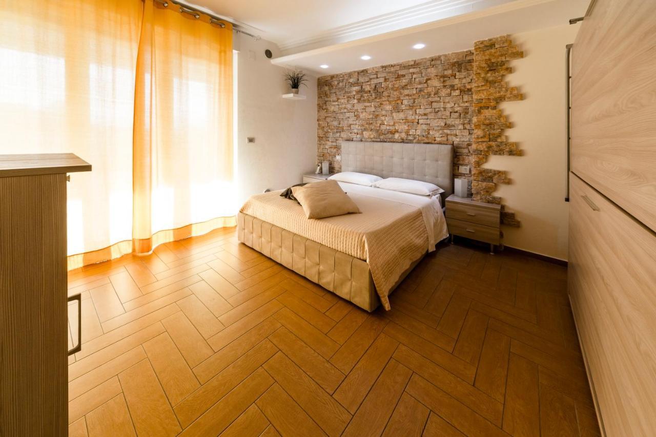 B&B Palazzo Del Toro Montesilvano Marina Exteriör bild
