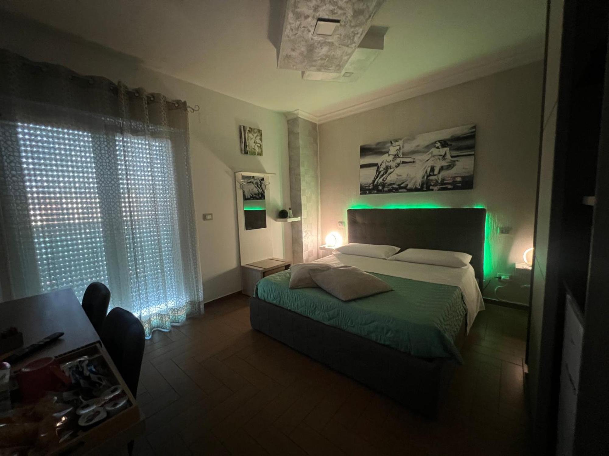 B&B Palazzo Del Toro Montesilvano Marina Exteriör bild