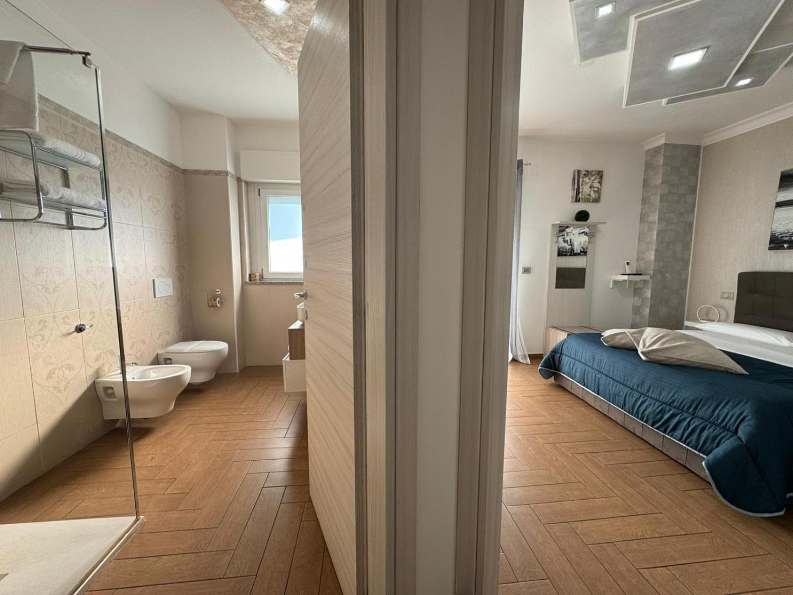 B&B Palazzo Del Toro Montesilvano Marina Exteriör bild